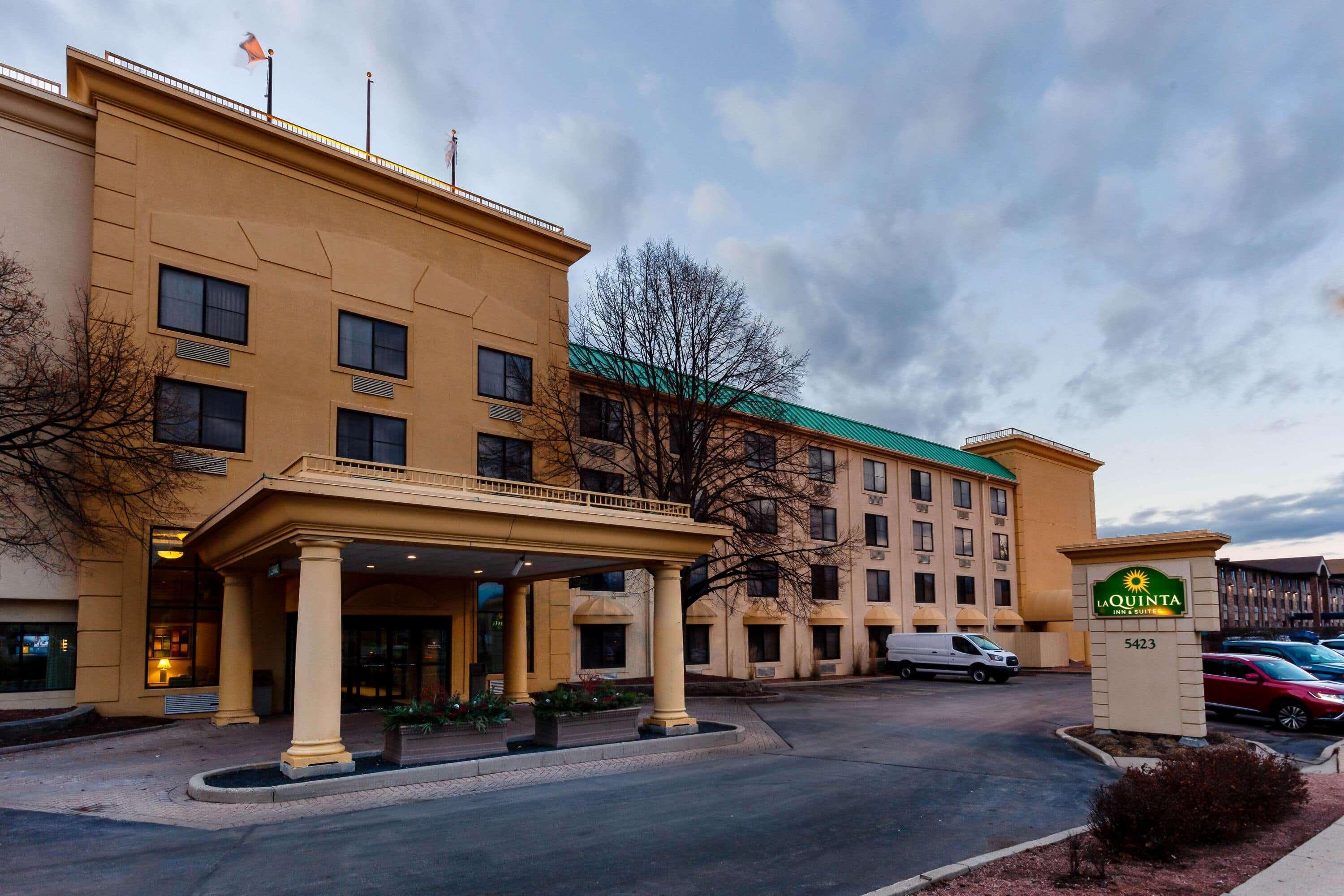 La Quinta By Wyndham Milwaukee Bayshore Area Glendale Dış mekan fotoğraf