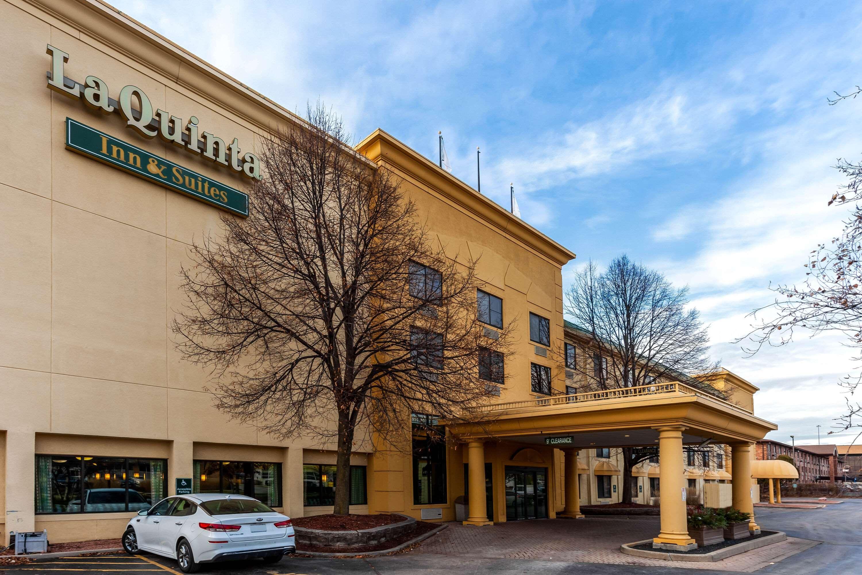 La Quinta By Wyndham Milwaukee Bayshore Area Glendale Dış mekan fotoğraf